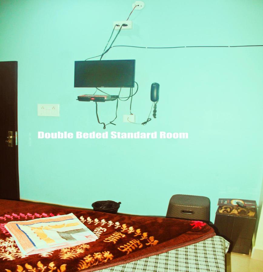 Mansarovar Guesthouse Ujjain Eksteriør billede