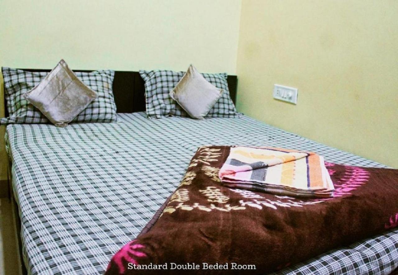 Mansarovar Guesthouse Ujjain Eksteriør billede